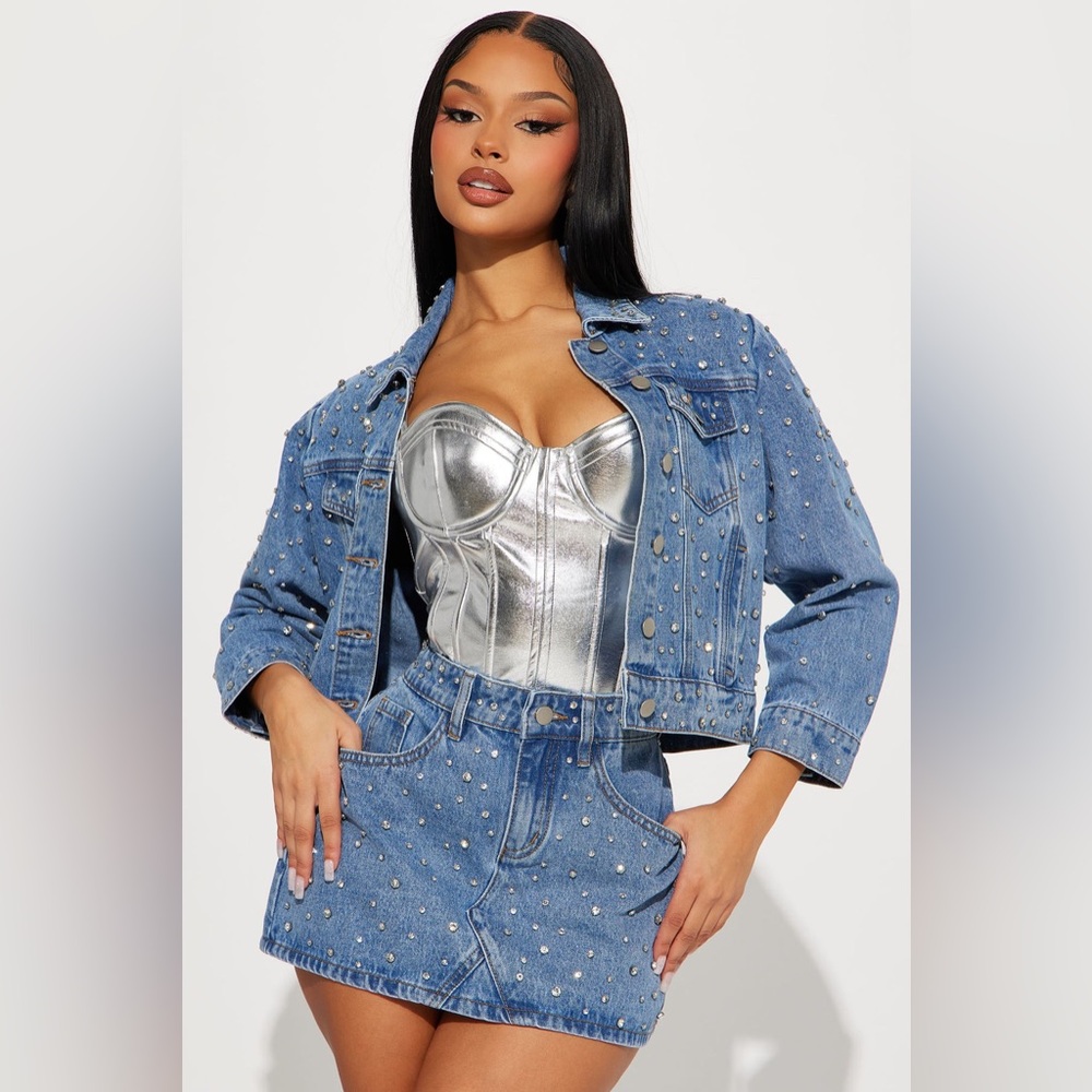 That Girl Rhinestone Denim Skirt Set - Medium Wash